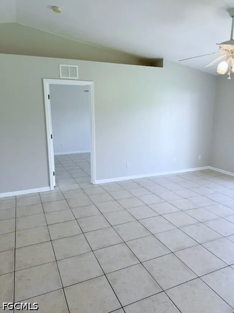 15423 Cemetery Road Fort Myers FL 33905