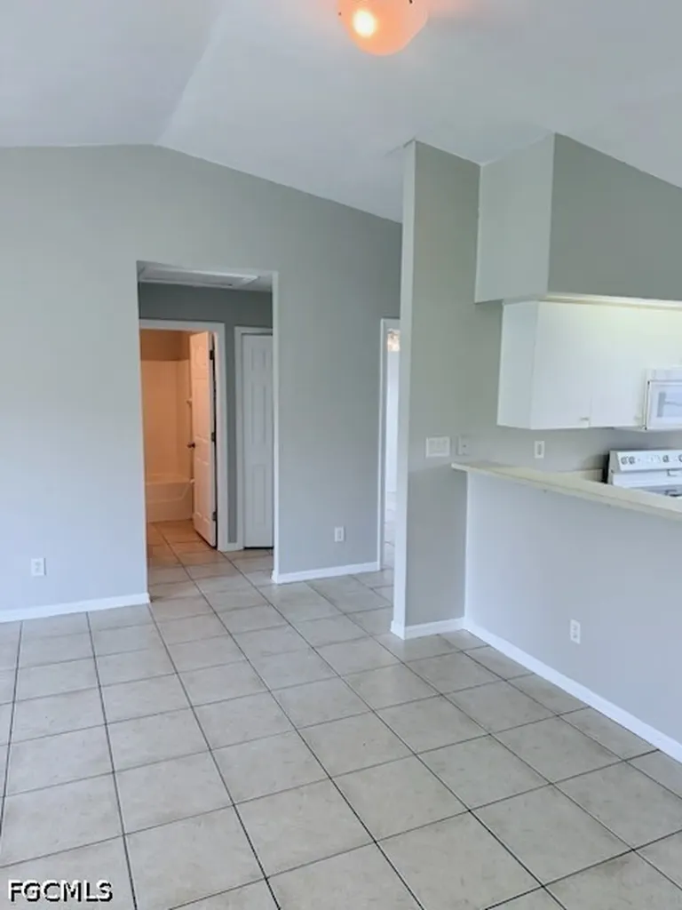 15423 Cemetery Road Fort Myers FL 33905