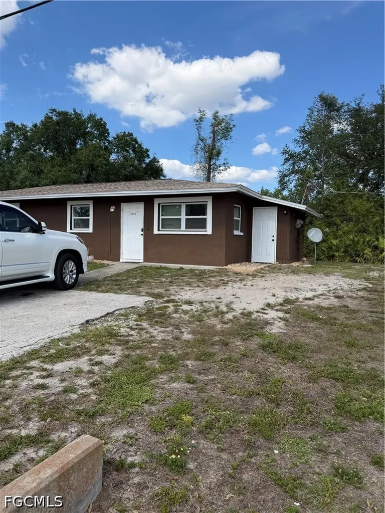 2804 River Ridge Boulevard Fort Myers FL 33905