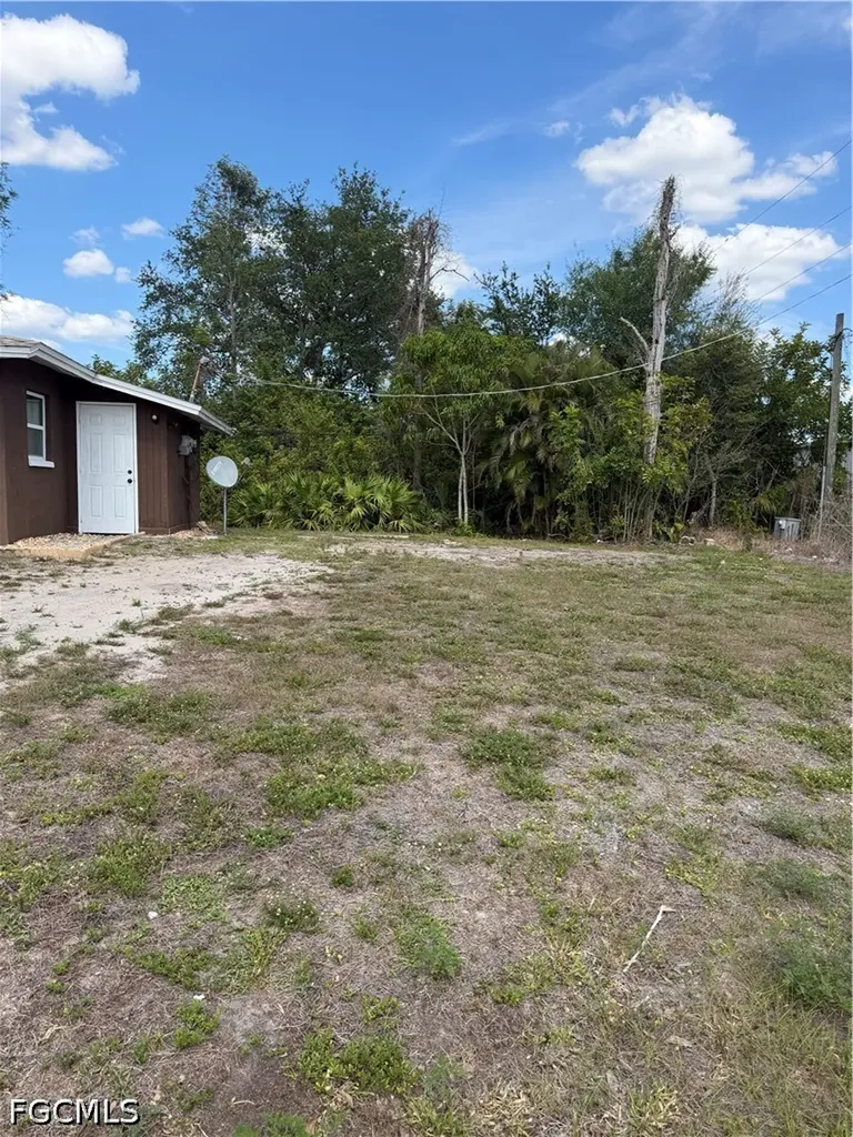 2804 River Ridge Boulevard Fort Myers FL 33905