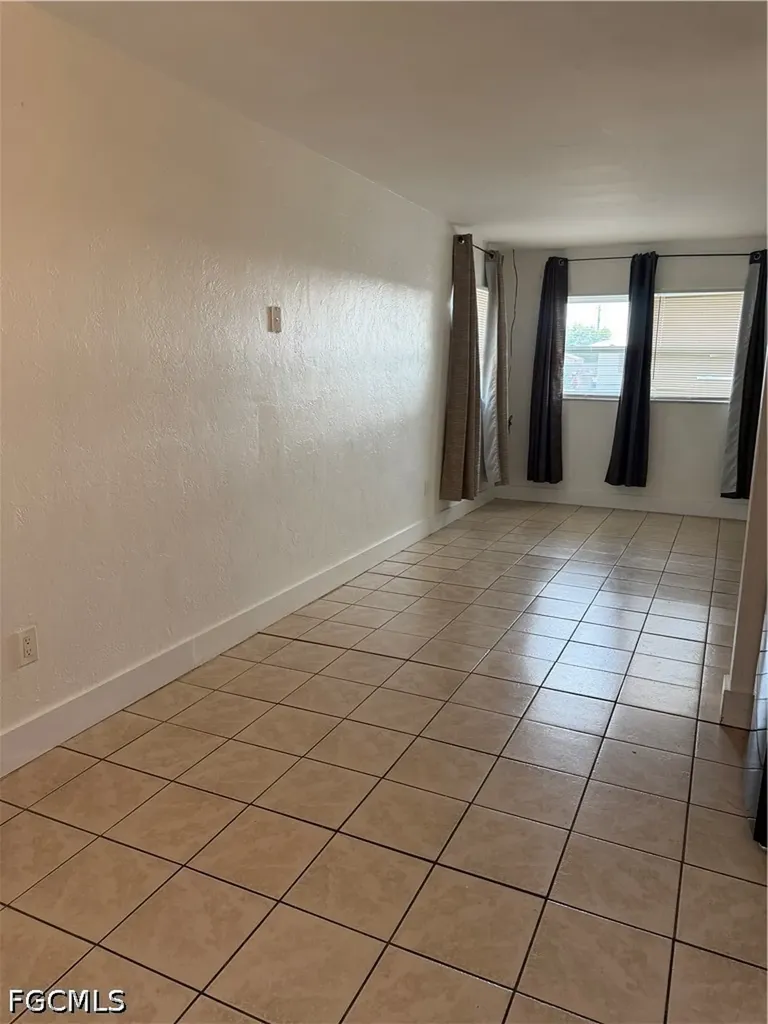 2804 River Ridge Boulevard Fort Myers FL 33905