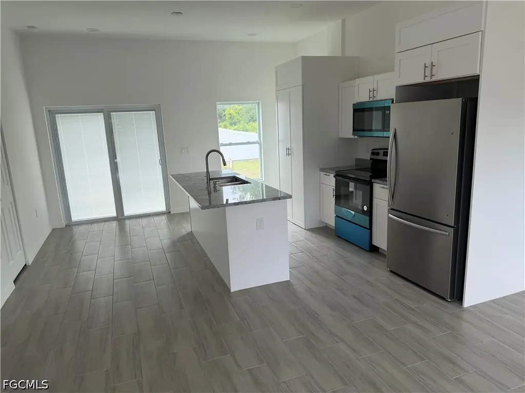 2620 57th Street W Lehigh Acres FL 33971