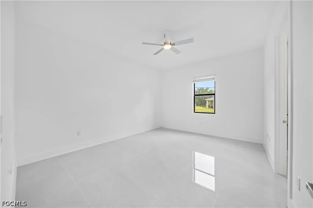 403/405 Bell Boulevard S Lehigh Acres FL 33974