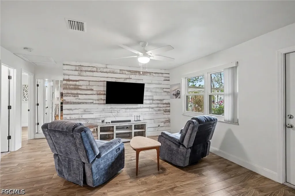 6665 E Tropicana Drive Fort Myers FL 33919
