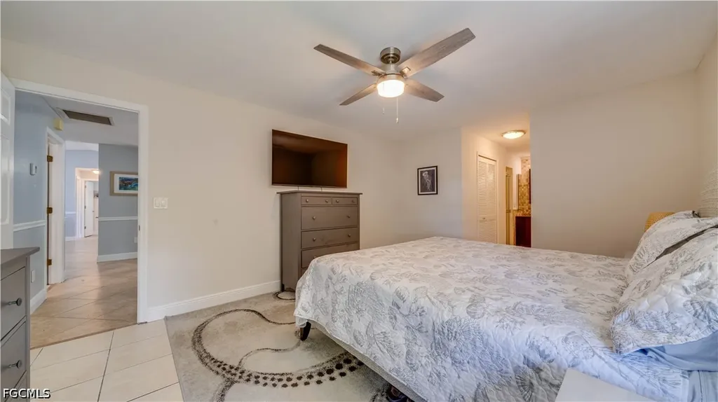 914 SE 28th Terrace Cape Coral FL 33904