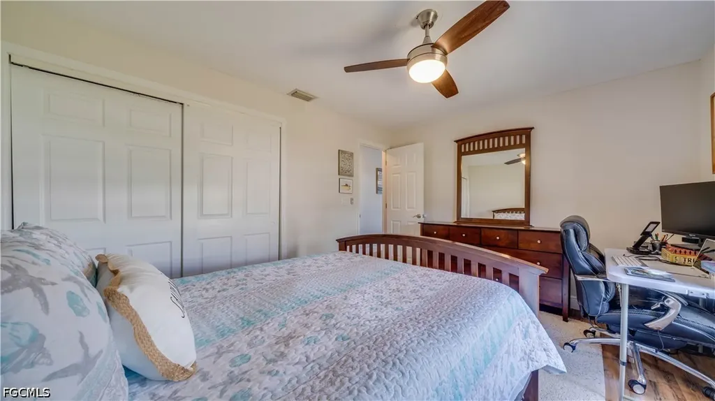 914 SE 28th Terrace Cape Coral FL 33904
