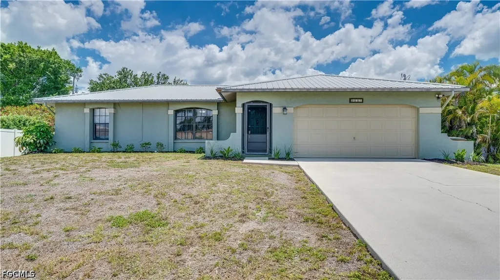914 SE 28th Terrace Cape Coral FL 33904
