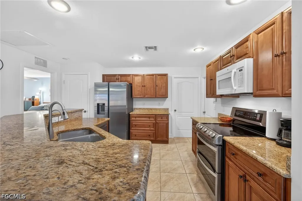 2610 42nd Street W Lehigh Acres FL 33971