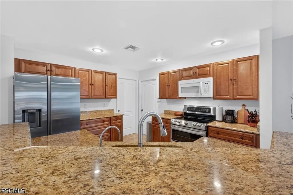2610 42nd Street W Lehigh Acres FL 33971