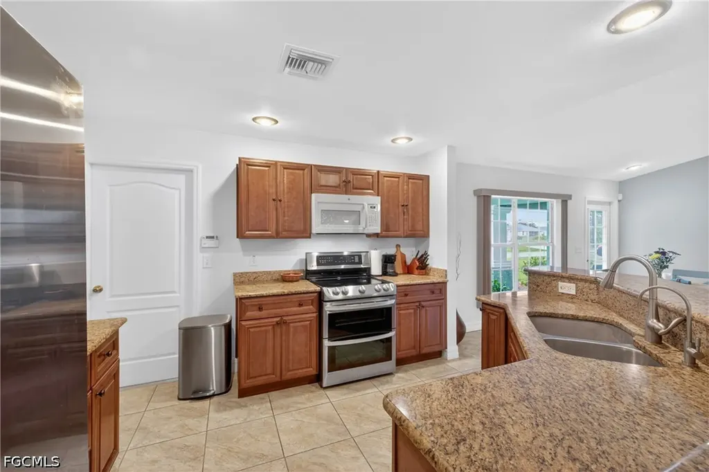 2610 42nd Street W Lehigh Acres FL 33971