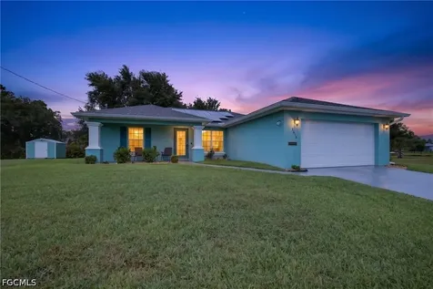 2610 42ND Street W Lehigh Acres FL 33971