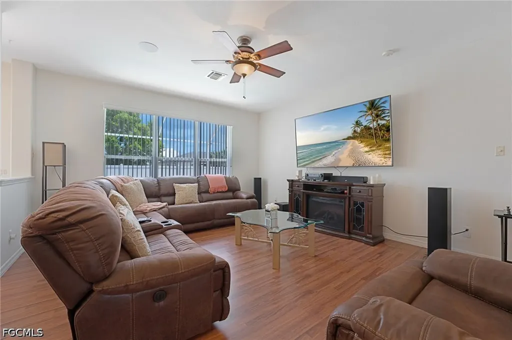 1709 NW 15th Terrace Cape Coral FL 33993