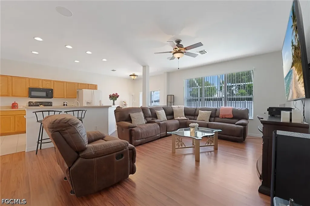 1709 NW 15th Terrace Cape Coral FL 33993