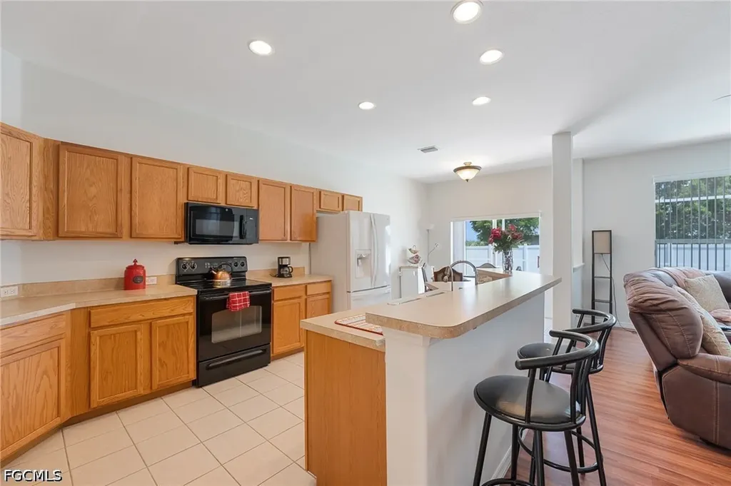 1709 NW 15th Terrace Cape Coral FL 33993