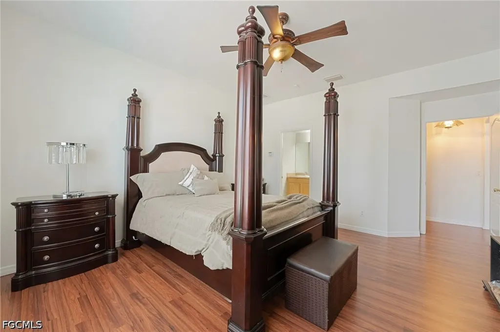 1709 NW 15th Terrace Cape Coral FL 33993