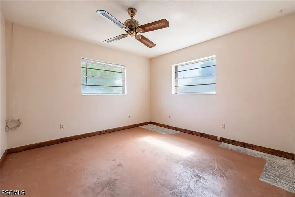12401 Davis Boulevard Fort Myers FL 33905
