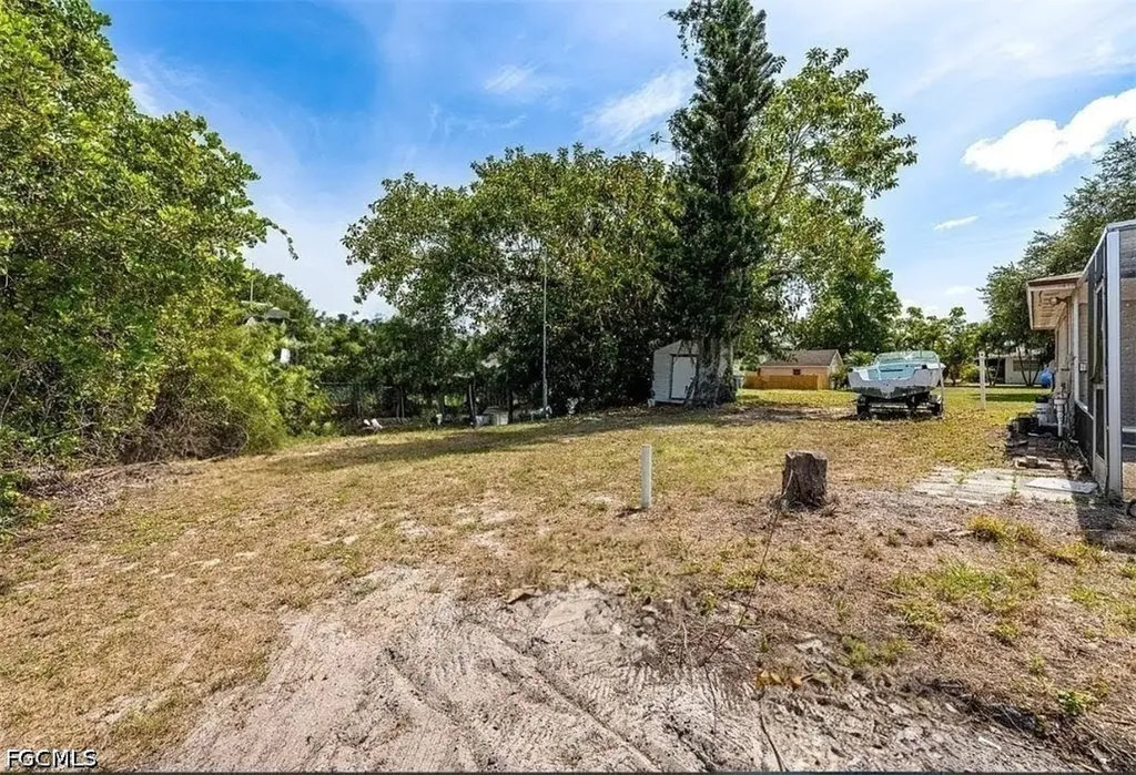 12401 Davis Boulevard Fort Myers FL 33905