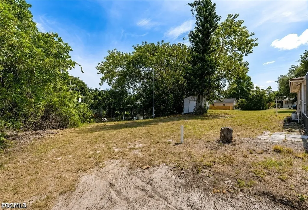 12401 Davis Boulevard Fort Myers FL 33905