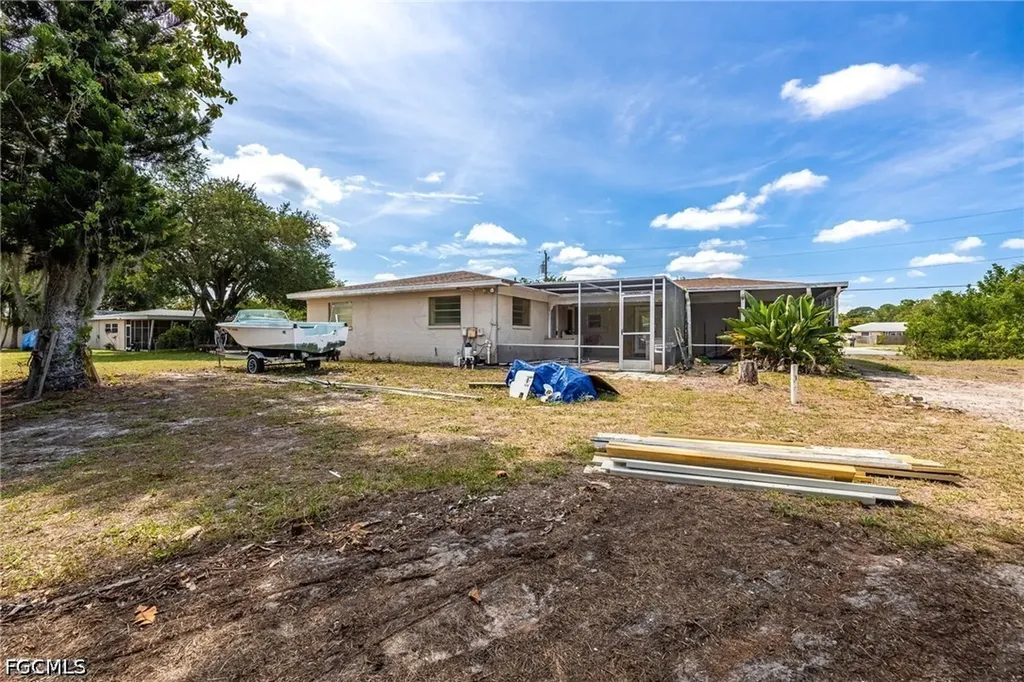 12401 Davis Boulevard Fort Myers FL 33905