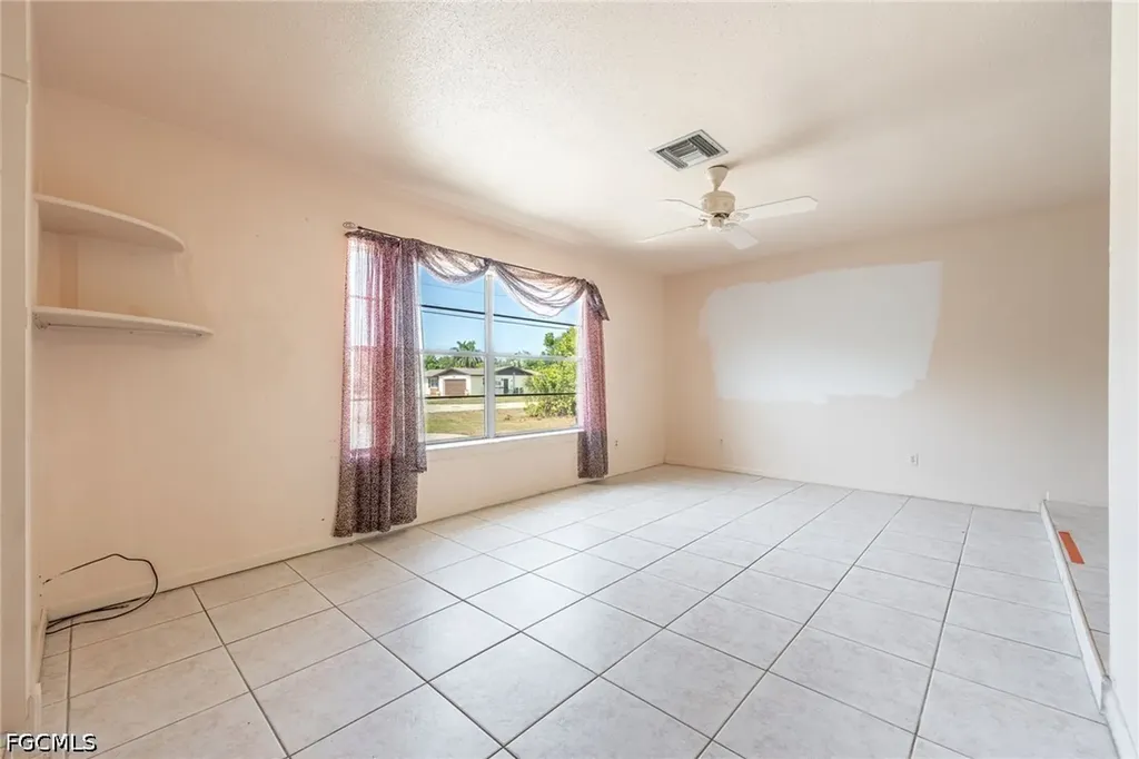 12401 Davis Boulevard Fort Myers FL 33905