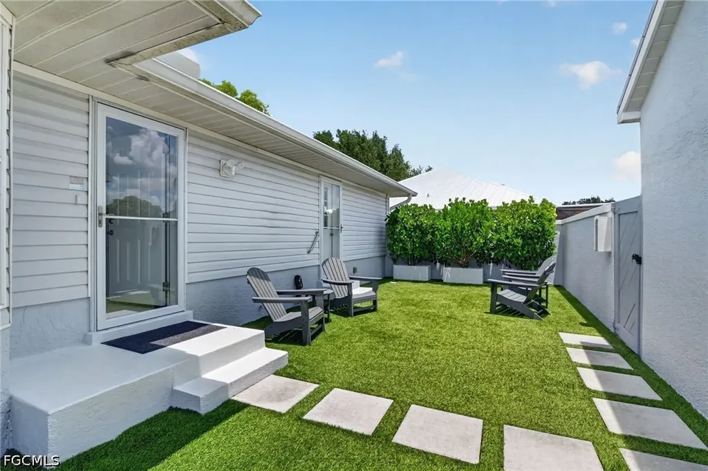 15371 River Vista Drive North Fort Myers FL 33917