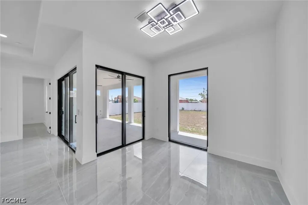 1226 NE Juanita Place Cape Coral FL 33909
