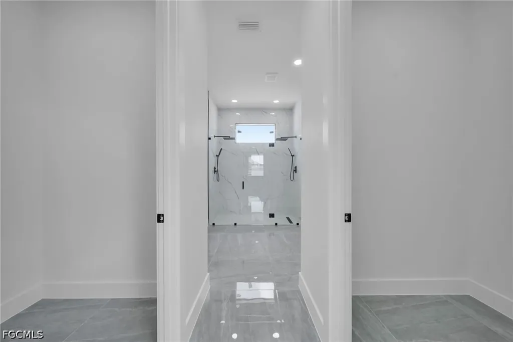 1226 NE Juanita Place Cape Coral FL 33909