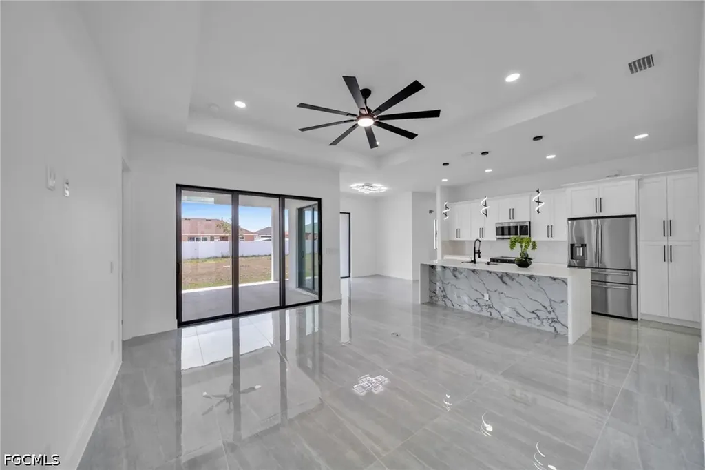 1226 NE Juanita Place Cape Coral FL 33909