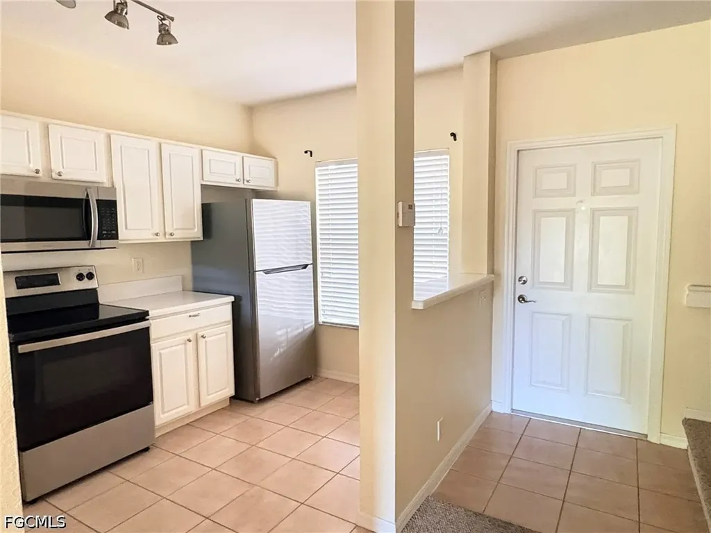8162 Pacific Beach Drive Fort Myers FL 33966