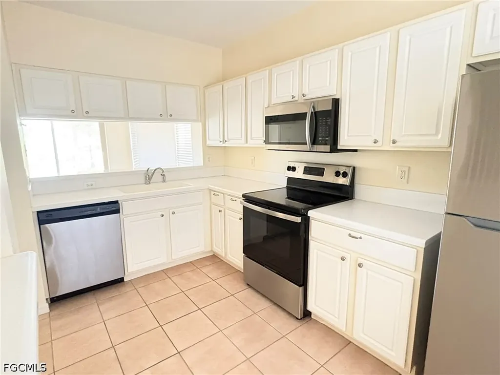 8162 Pacific Beach Drive Fort Myers FL 33966