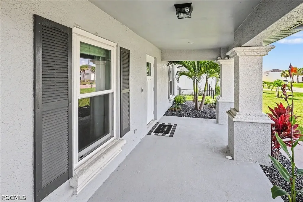 203 NW 6th Place Cape Coral FL 33993