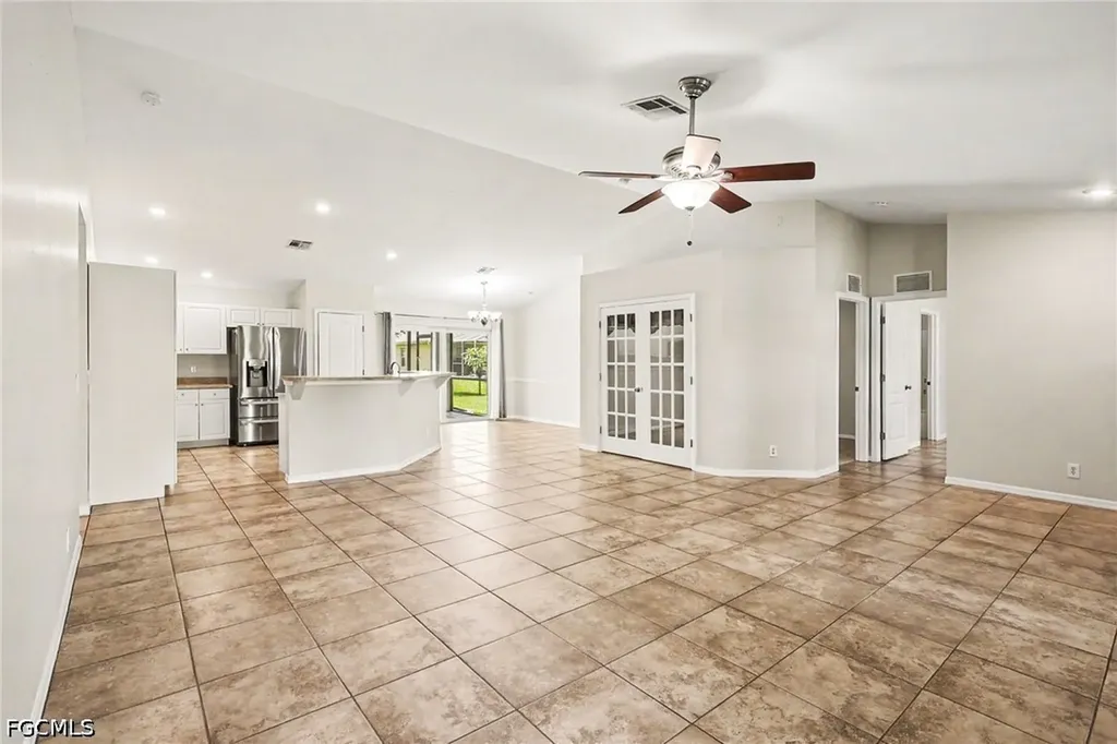 203 NW 6th Place Cape Coral FL 33993