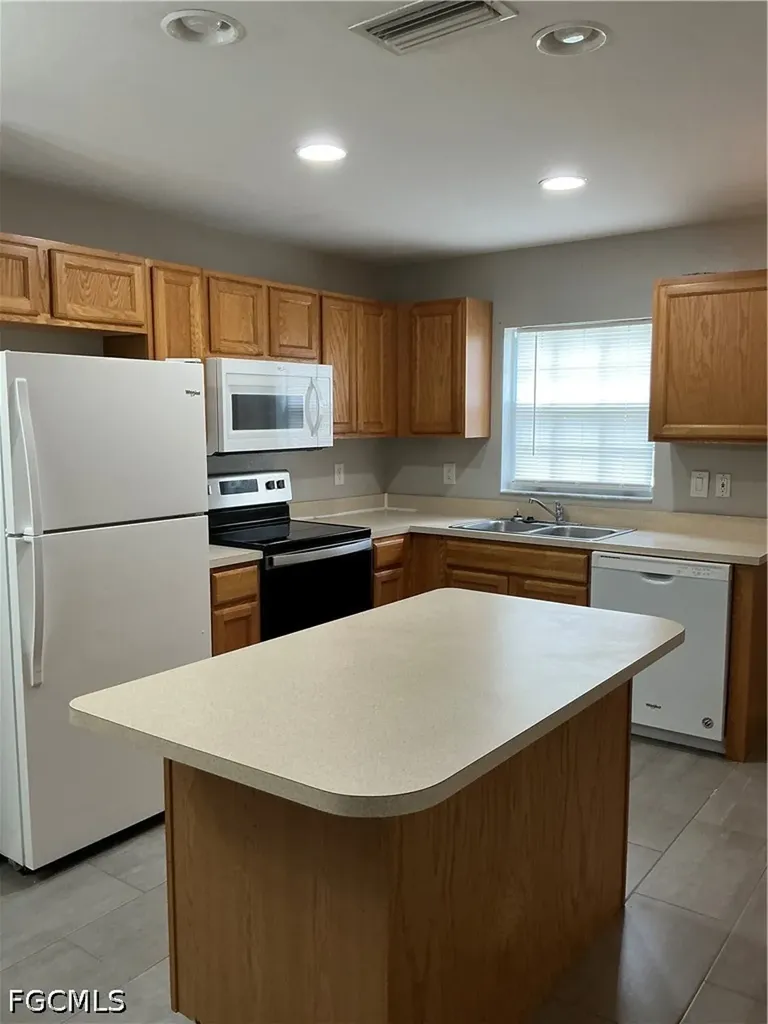 5232 Glenlivet Road Fort Myers FL 33907