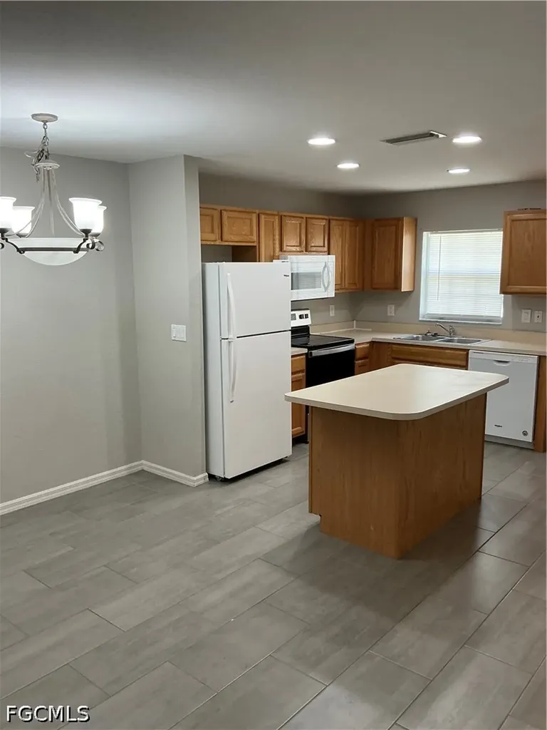 5232 Glenlivet Road Fort Myers FL 33907