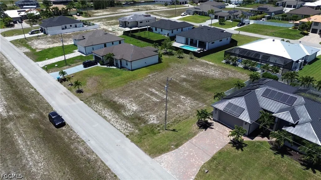 3523 NW 19th Terrace Cape Coral FL 33993