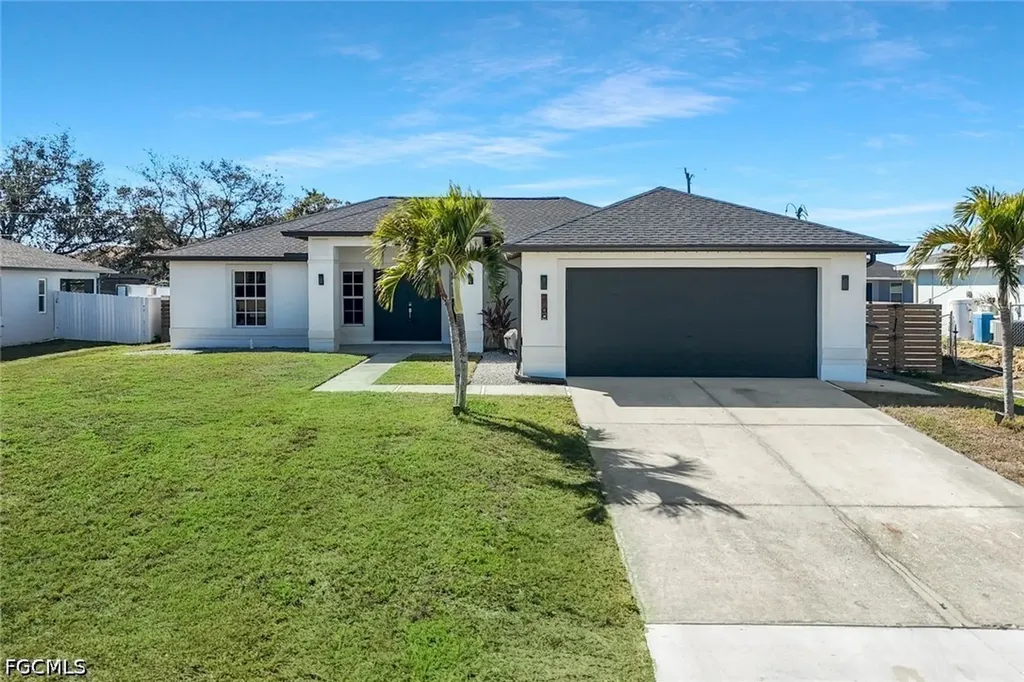 2200 NE 9th Avenue Cape Coral FL 33909