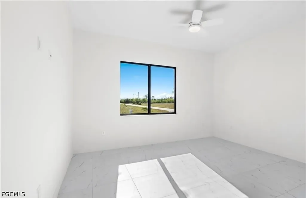 4233 Jacaranda Parkway W Cape Coral FL 33993