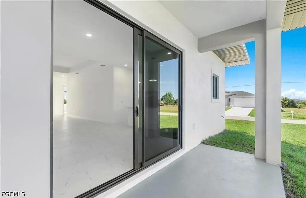 4233 Jacaranda Parkway W Cape Coral FL 33993