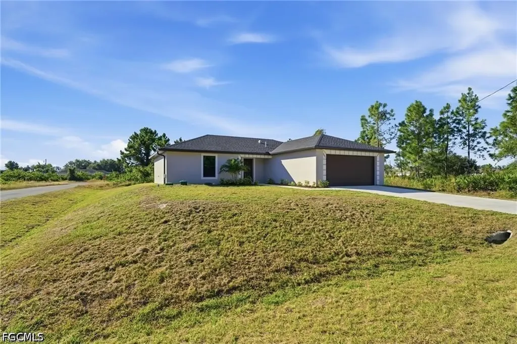 2601 48th Street W Lehigh Acres FL 33971