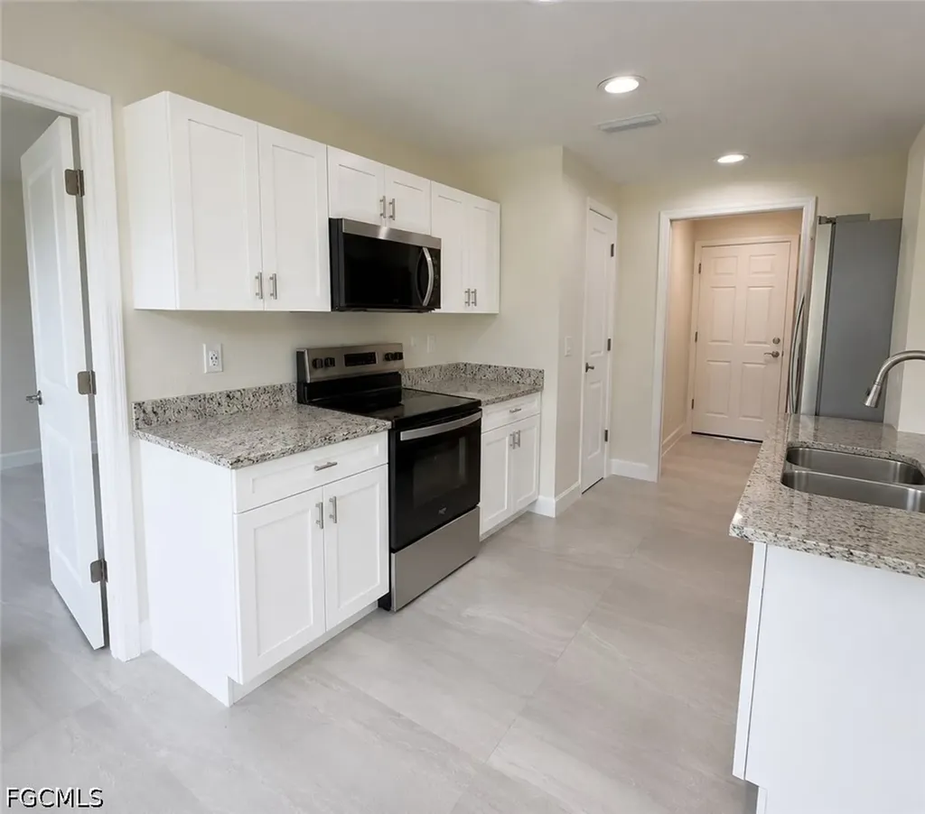 2601 48th Street W Lehigh Acres FL 33971