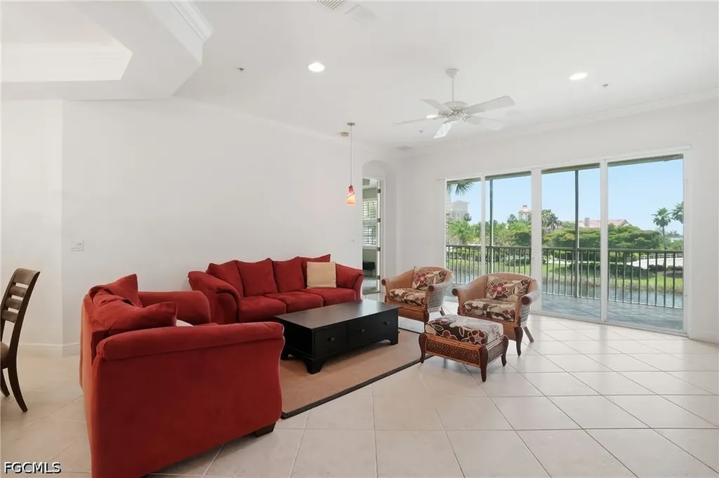 5957 Tarpon Gardens Circle Cape Coral FL 33914