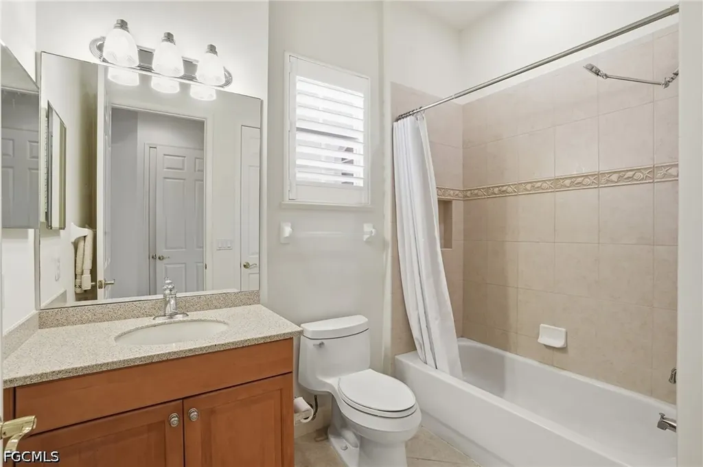 5957 Tarpon Gardens Circle Cape Coral FL 33914