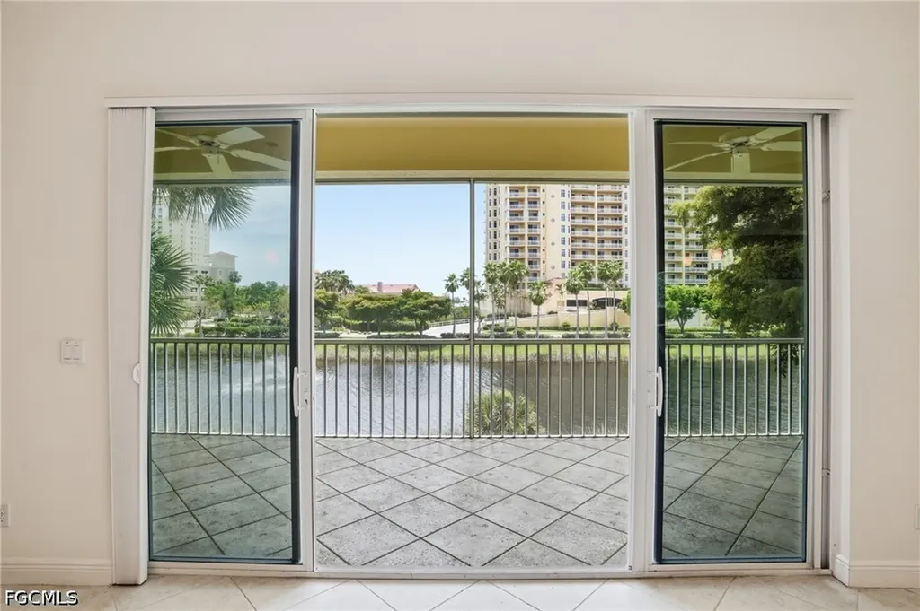 5957 Tarpon Gardens Circle Cape Coral FL 33914