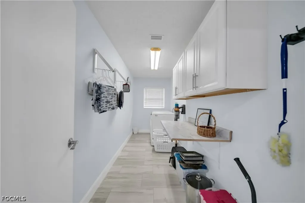 299 Rotonda Circle Rotonda West FL 33947