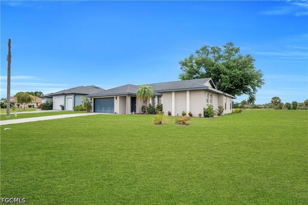 299 Rotonda Circle Rotonda West FL 33947