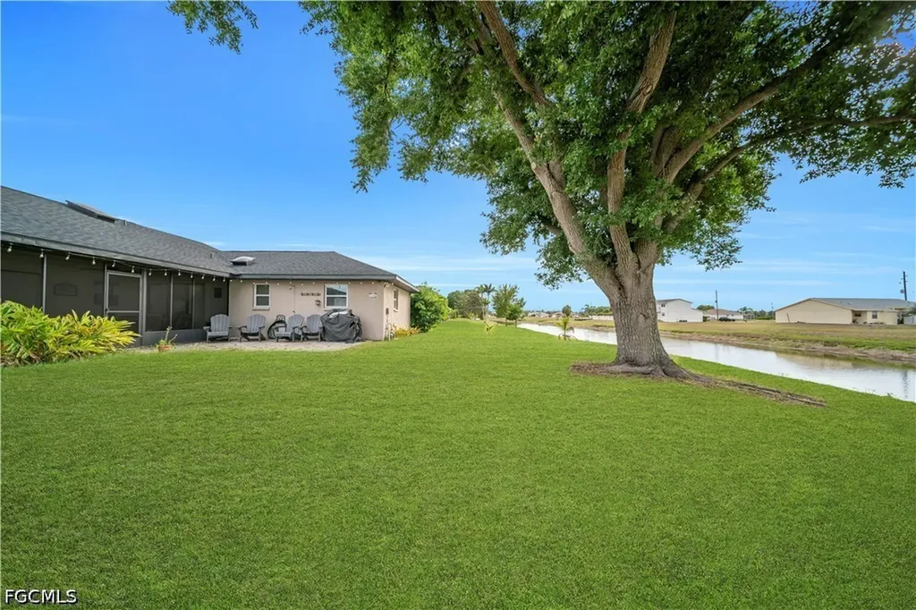 299 Rotonda Circle Rotonda West FL 33947