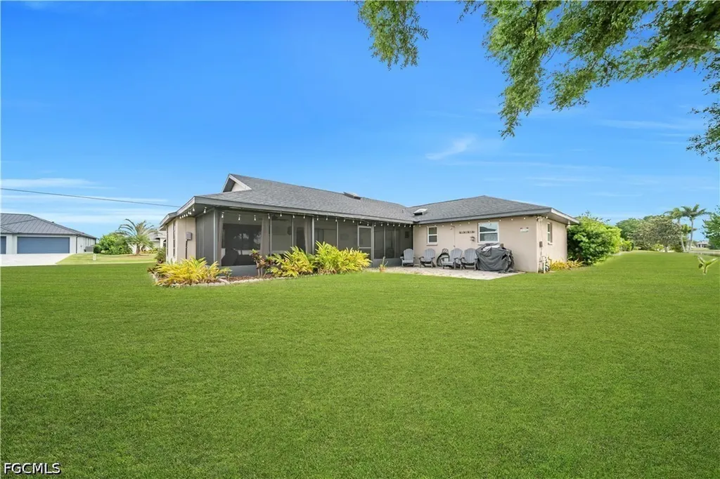 299 Rotonda Circle Rotonda West FL 33947