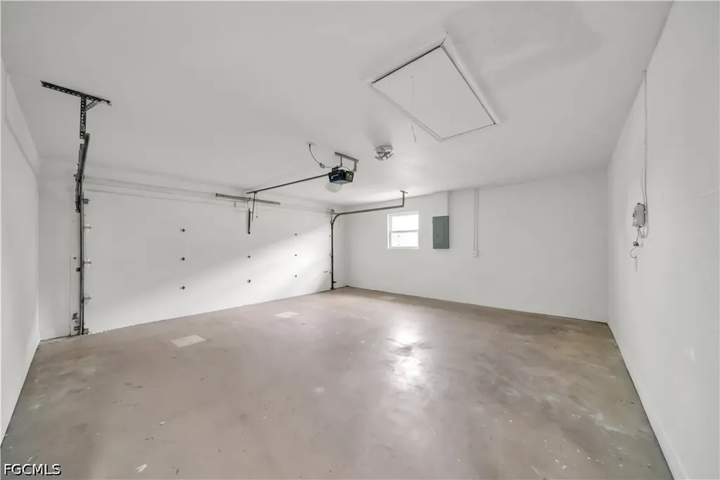 299 Rotonda Circle Rotonda West FL 33947