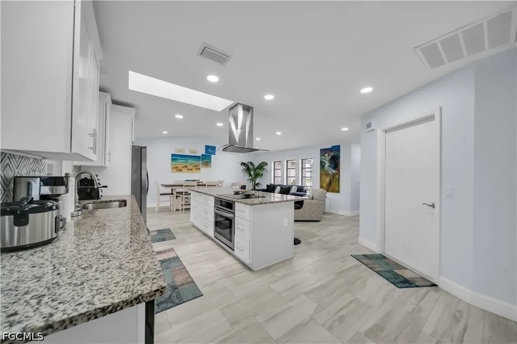 299 Rotonda Circle Rotonda West FL 33947