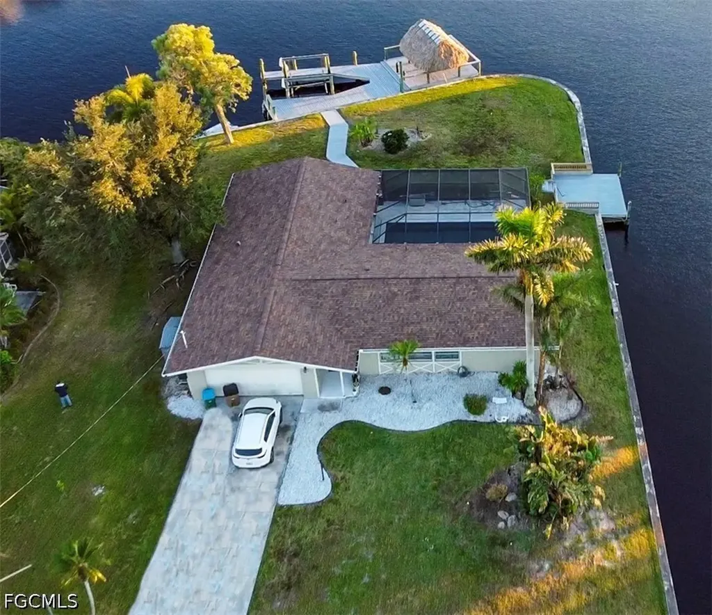 5336 Baypoint Court Cape Coral FL 33904